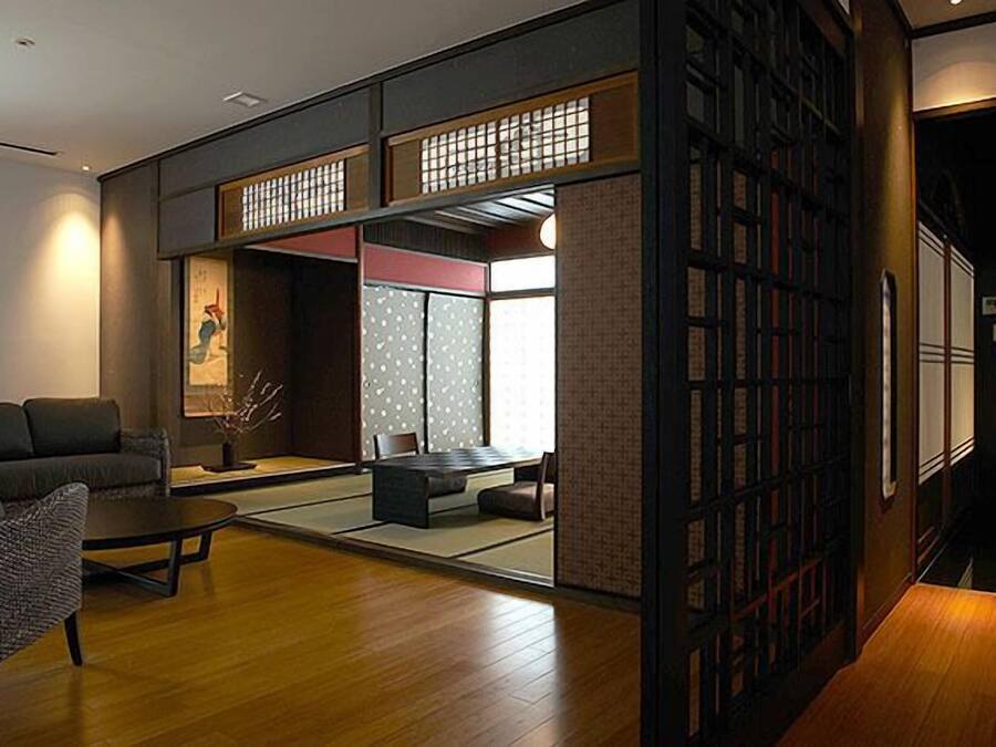 Executive-sviitti, 1 makuuhuone (Room) | Minibaari, tallelokero huoneessa, yksilöllisesti sisustettu