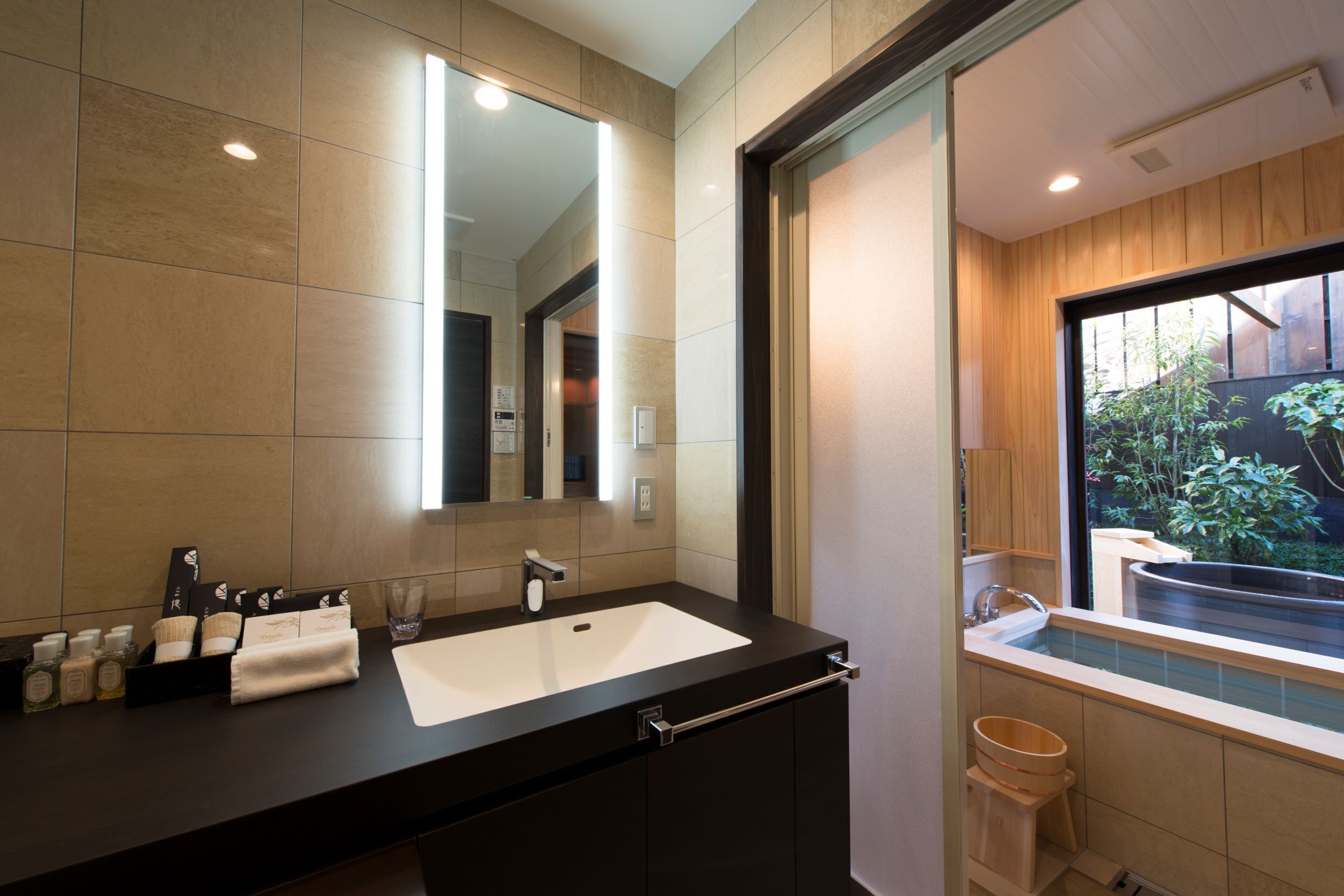 Foto - Kamishichiken Oku