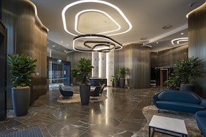 Lobby sitting area - CLLIX Brisbane Skytower Apartments (Brisbane)
