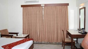 In-room safe, desk, iron/ironing board, free rollaway beds