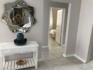 Living area - Surf Condo (Gqeberha (Port Elizabeth))