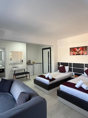 Free WiFi, bed sheets