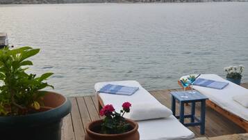 Deluxe Suite | Beach/ocean view