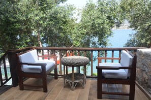 Suite Deluxe | 2 chambres, minibar, décoration personnalisée, bureau