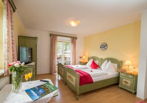 Minibar, caja de seguridad en la habitación, escritorio y wifi gratis 