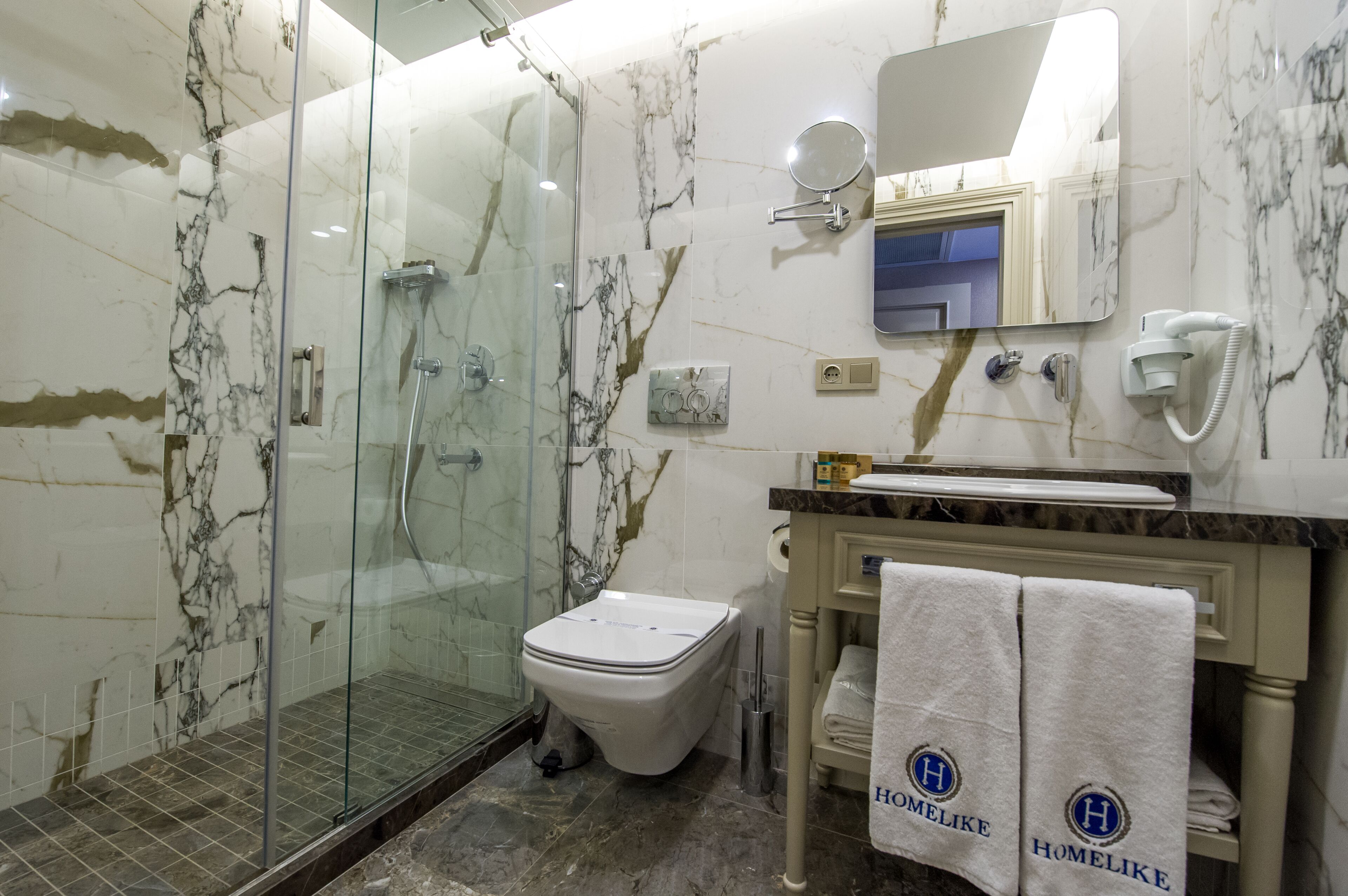 family room, 2 bedrooms, connecting rooms | bathroom | shower, rainfall showerhead, free toiletries, hair dryer