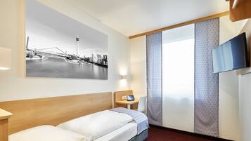 1 habitación, escritorio y sistema de insonorización