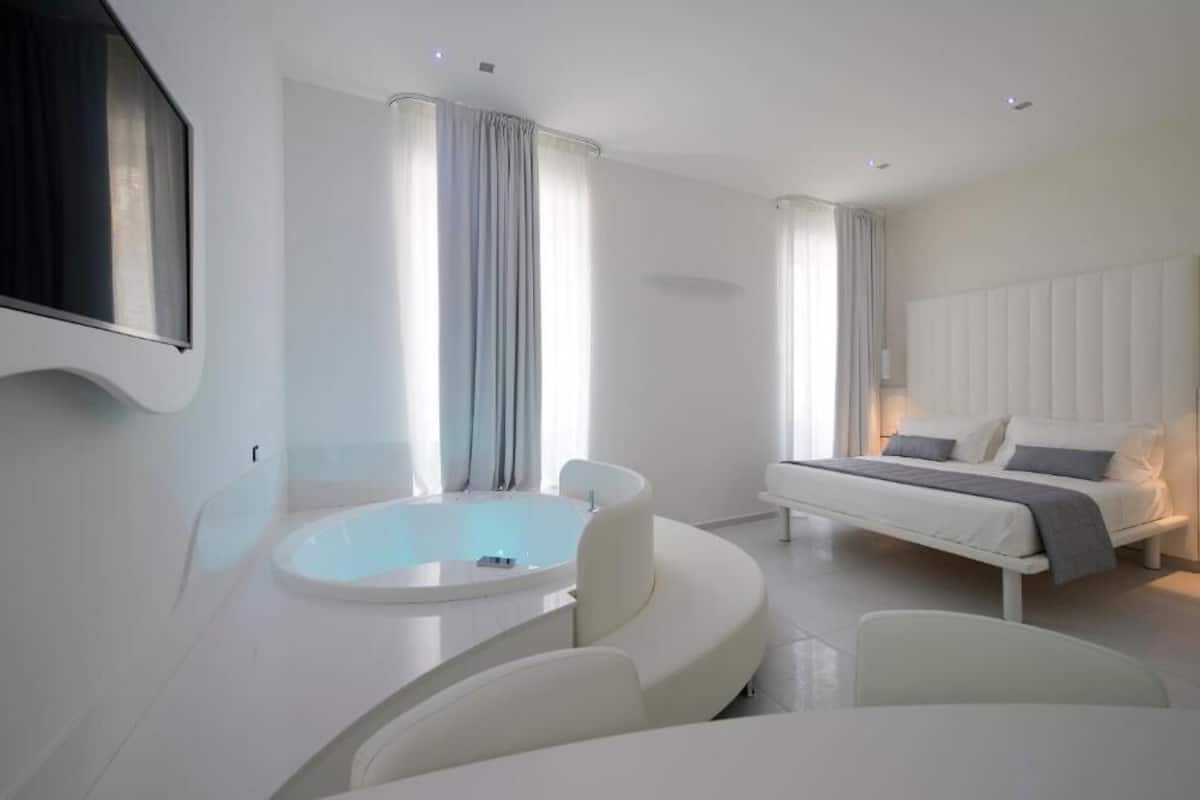 Studio Luxe, bain Ă remous