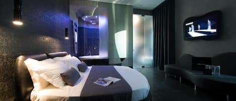 Studio luxueux, baignoire à jets | Draps italiens de Frette, literie de qualité, couette en duvet