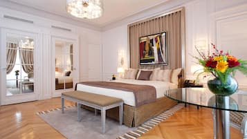 Luxe beddengoed, een kluis op de kamer, individueel gedecoreerd