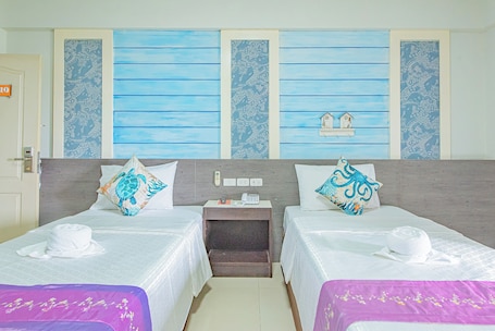 Minibar, escritorio, sistema de insonorización y wifi gratis