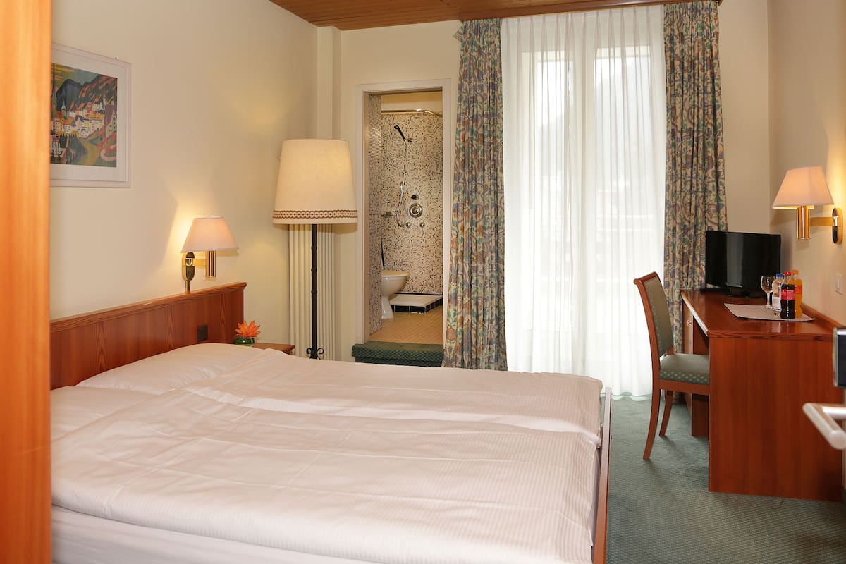 Standard Double or Twin Room, 2 Twin Beds, Balcony, Mountain View | In-room safe, desk, soundproofing, free WiFi
