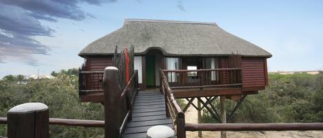 Bungalow, quang cảnh một góc biển | Minibar, két bảo mật tại phòng, màn/rèm cản sáng