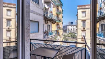 Luxury Room | Balcony