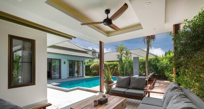 Karon Beach Pool Villa 2