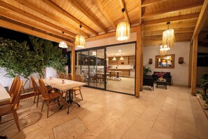 Breakfast, lunch, dinner served; Turkish cuisine  - Orion Hotel Bitez (Bodrum)