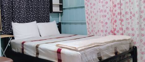 Queen Room (B3) | Egyptian cotton sheets, premium bedding, minibar, individually decorated