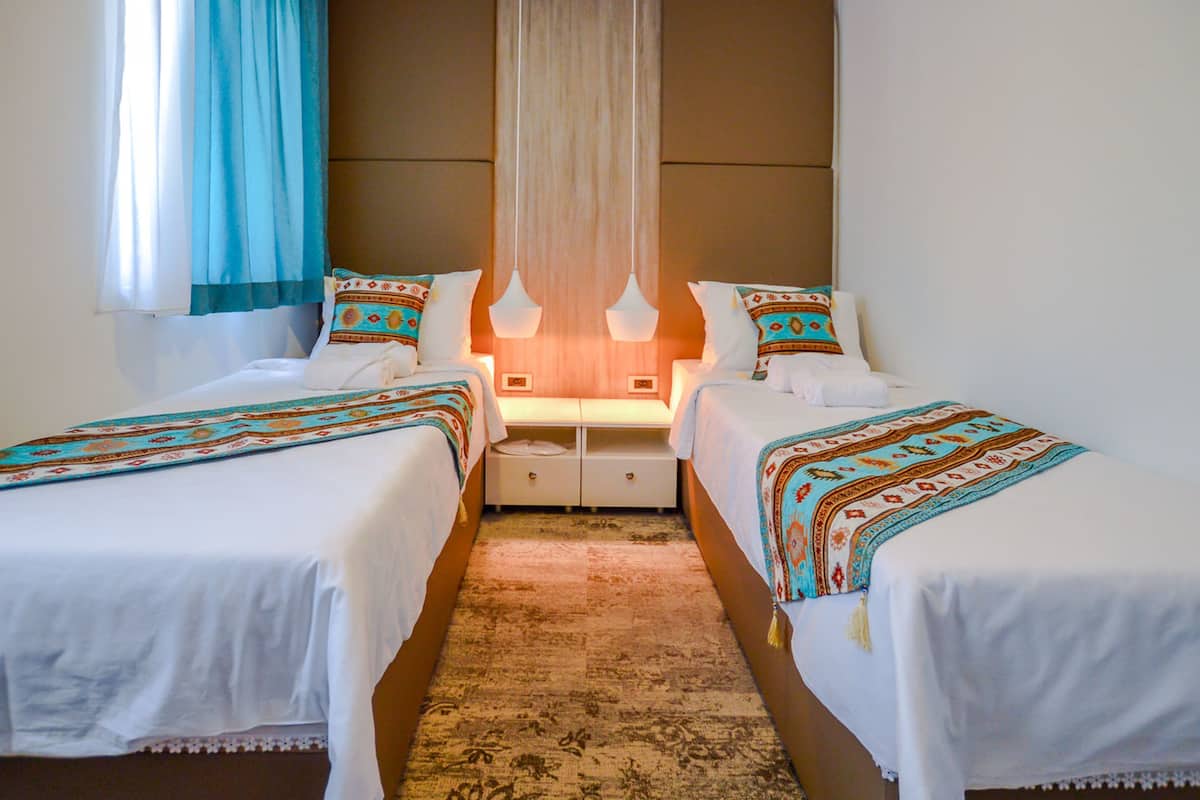 Premium bedding, minibar, in-room safe, desk