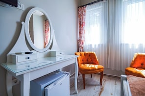Comfort Double Room, Hill View | Premium bedding, free WiFi, bed sheets - Ilyada Hotel (Bozcaada)