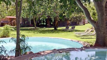 Caja fuerte y ropa de cama