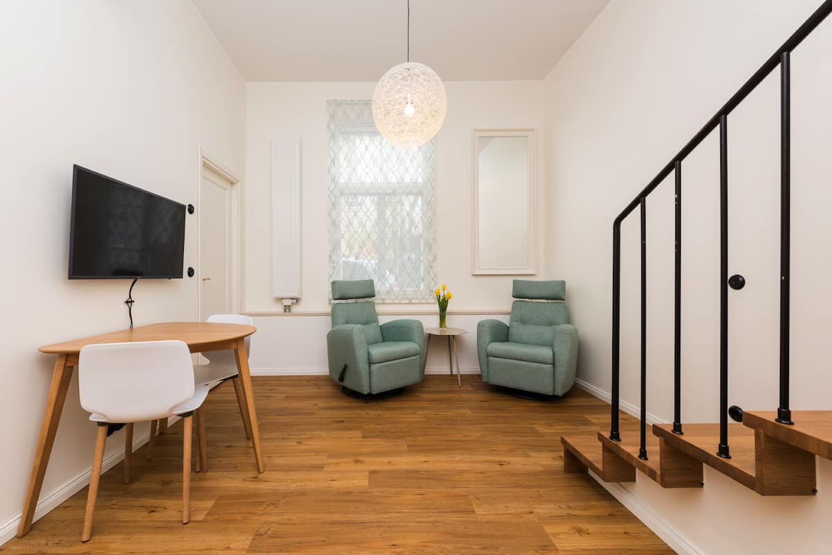 Apartment (Ground Floor) | Living room | LED TV