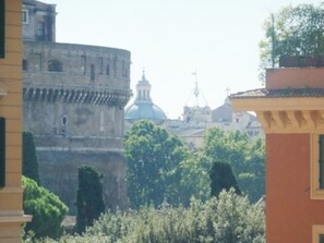 View from property - Dimora Luminosa (Rome)