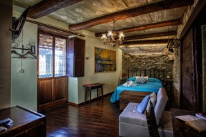 Deluxe-Doppelzimmer | 1 Schlafzimmer, hochwertige Bettwaren, Minibar, Zimmersafe