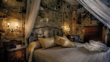 Biancheria da letto di alta qualità, minibar, una cassaforte in camera