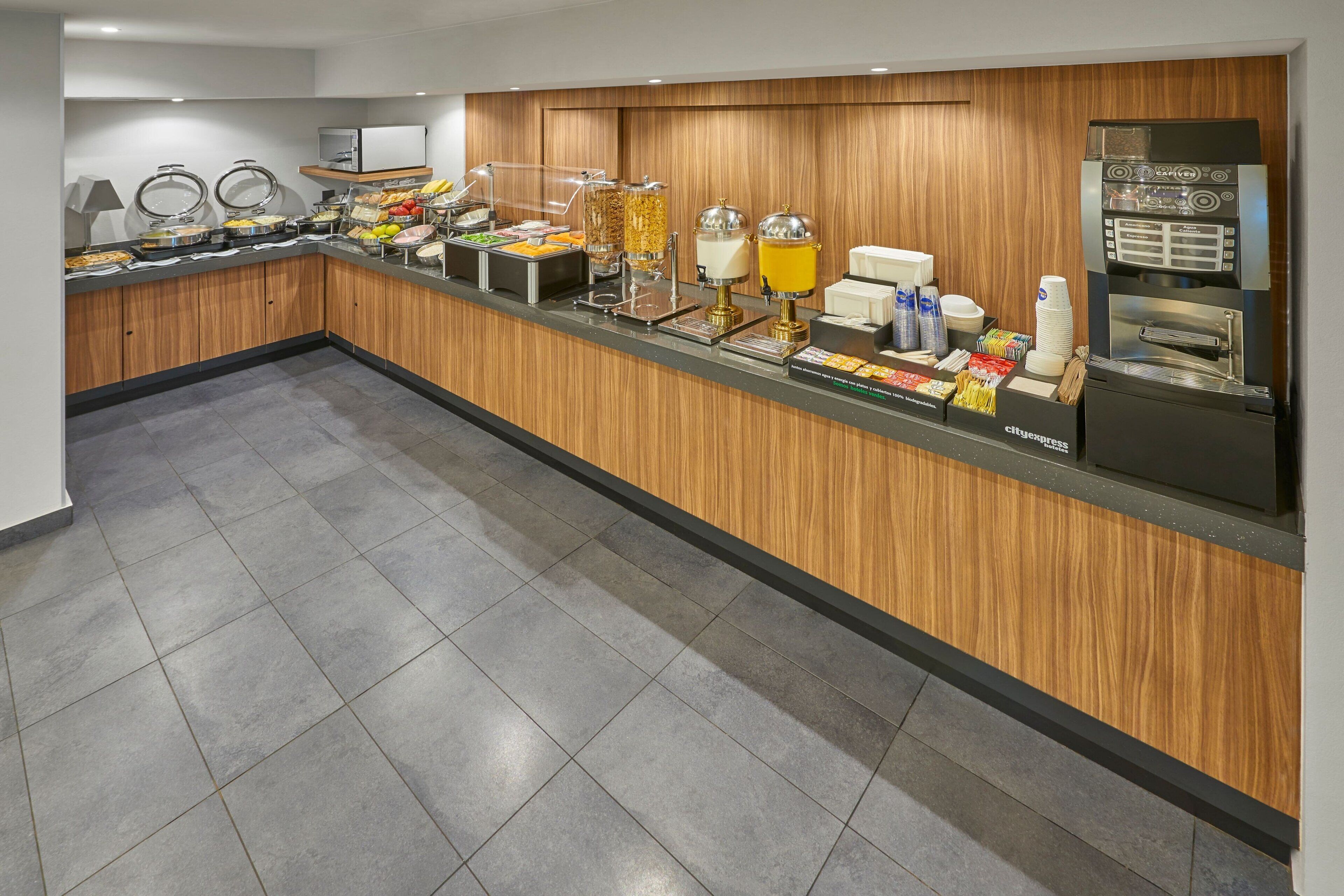 free daily self-service breakfast