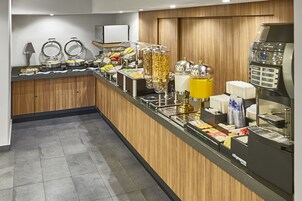 Desayuno de autoservicio incluido todos los días 