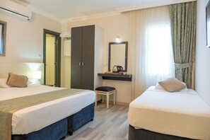 Economy Double or Twin Room | In-room safe, desk, soundproofing, iron/ironing board - Artemis Hotel (Bodrum)