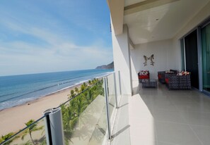 View from property - Condominio Diamante del Sol by CRHR (Jacó)