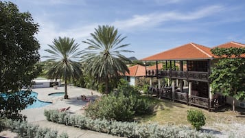Family Villa, 3 bedrooms, Beachside (duplex) | In-room safe, individually decorated, individually furnished