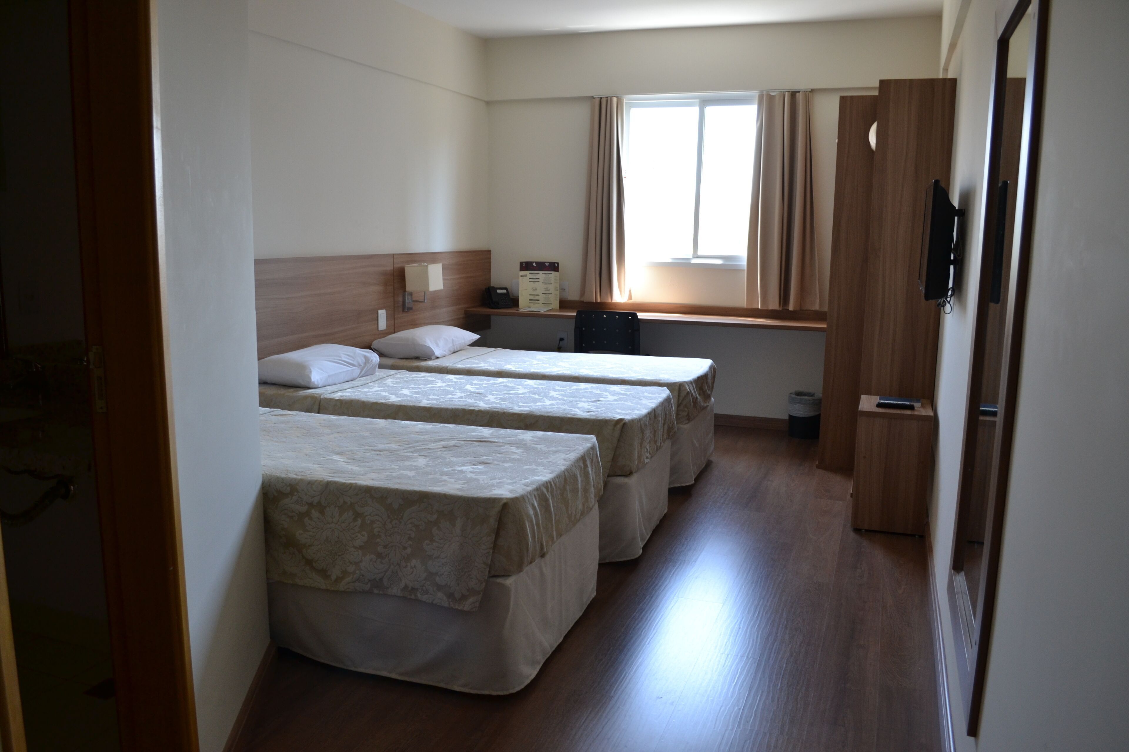 1 bedroom, minibar, in-room safe, desk