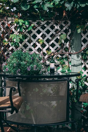 Terrace/patio - Changing Times Boutique Country Lodging  (Craryville)