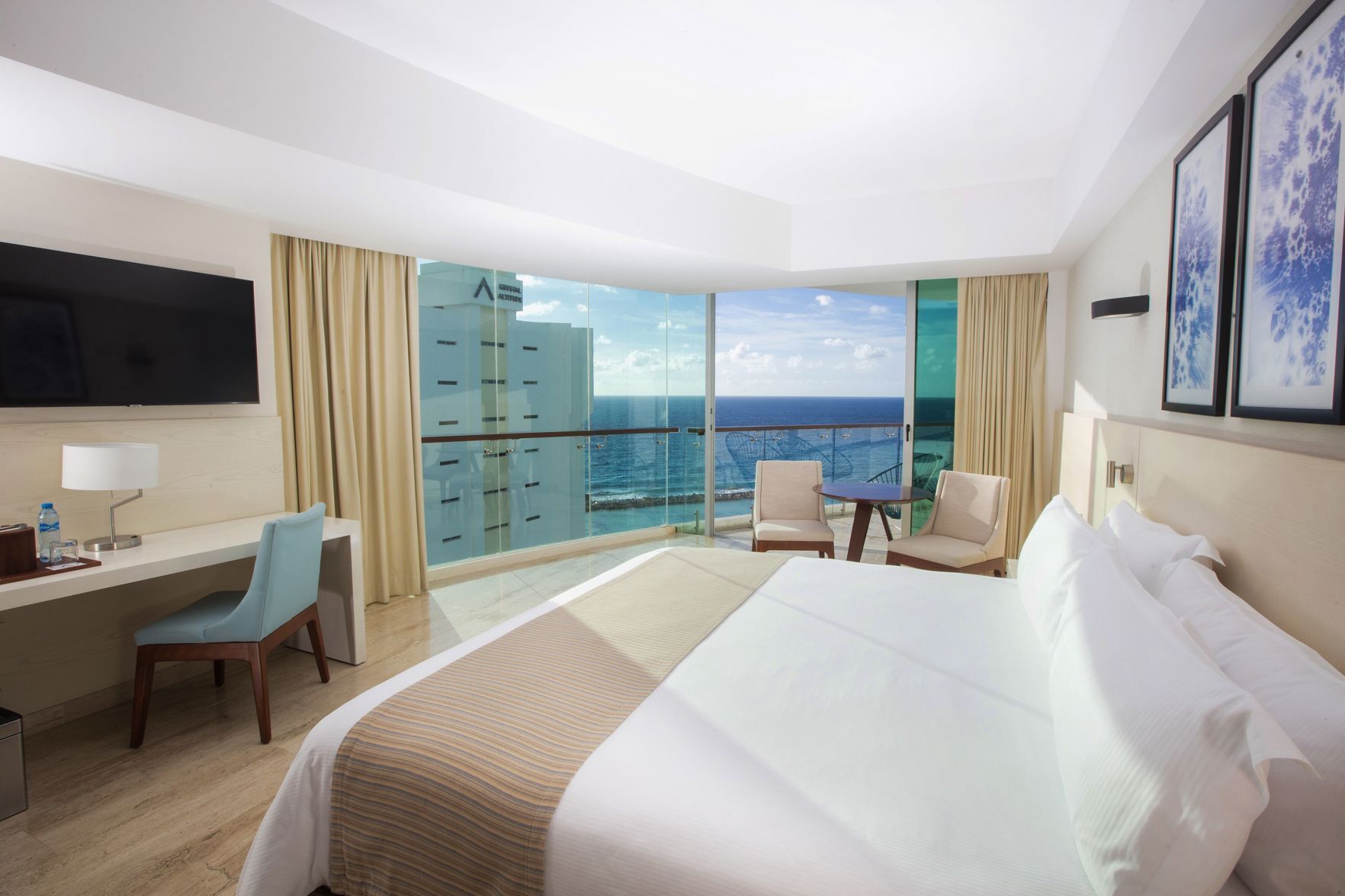 Minibar, in-room safe, desk, soundproofing