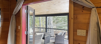 NY HAMPSHIRE BEDSTE STED.