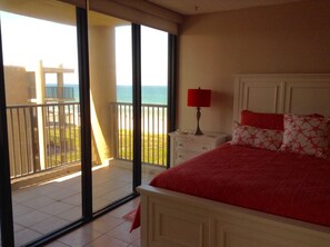 3 bedrooms, iron/ironing board, travel cot, WiFi
