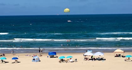 3 BR Condo w/ beach & bay views, private beach access, 2 Pools, Price Lowered