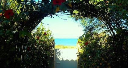 Dream villa with beautiful sea views / Perfect for home office and family