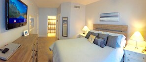 4 habitaciones, cortinas blackout, tabla de planchar con plancha y wifi 