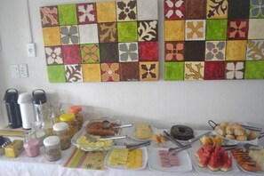 Desayuno buffet incluido todos los días