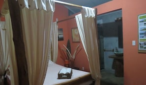 Superior Bungalow (Babu´s Cottage) | Bathroom | Shower, free toiletries, towels