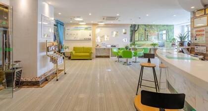 Vatica Hefei University of Technology North Gate