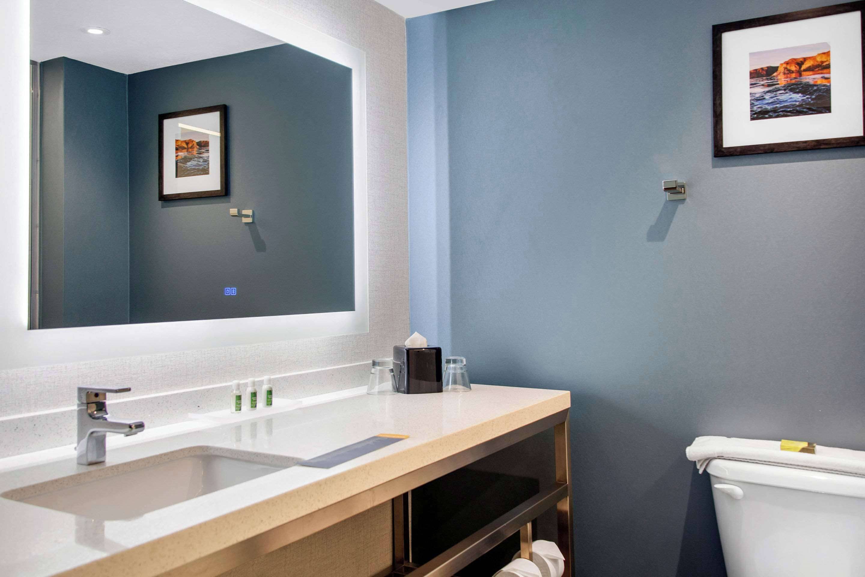 desk, laptop workspace, iron/ironing board, free cots/infant beds