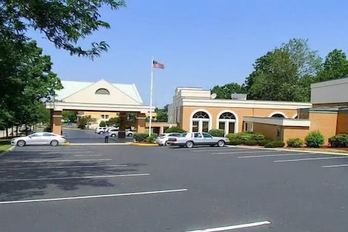 GreenRidge Hotel