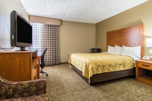 Desk, iron/ironing board, free WiFi, bed sheets