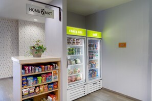 Snack-bar