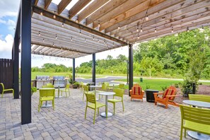 Free daily buffet breakfast - Home2 Suites by Hilton Opelika Auburn (Opelika)