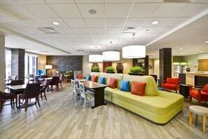 Free daily buffet breakfast - Home2 Suites by Hilton Opelika Auburn (Opelika)